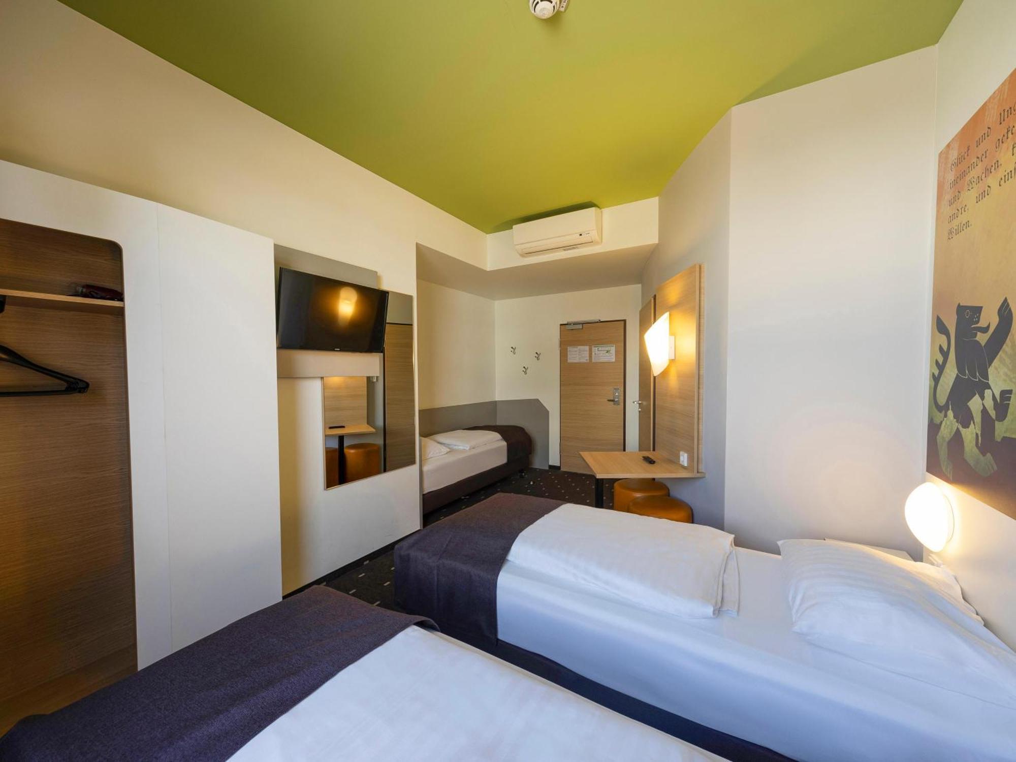 Hotel B&B Hotel Weimar 3*